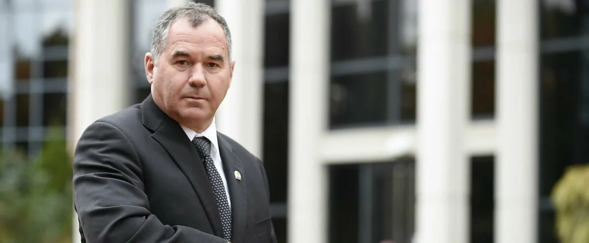 180 000 $ par année pour le nouveau chef du SPVQ 180 000 $ par année pour le nouveau chef du SPVQ
