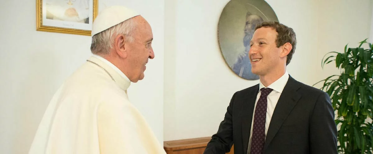 Le pape parle d’aide aux pauvres avec Mark Zuckerberg le patron de Facebook Le pape parle d’aide aux pauvres avec Mark Zuckerberg le patron de Facebook