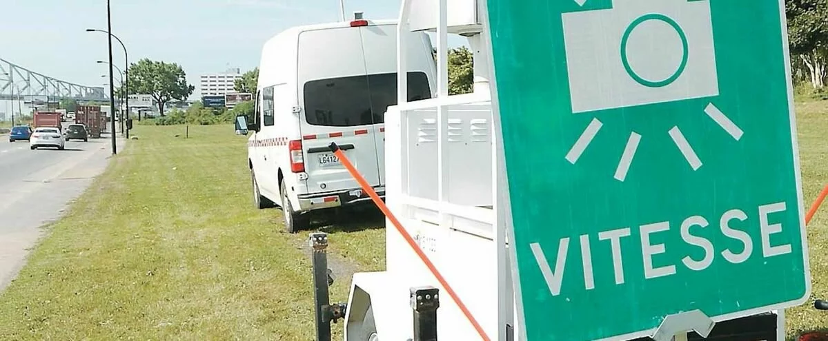 Un touriste américain en colère contre un radar photo